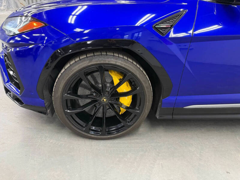 2019 Lamborghini Urus