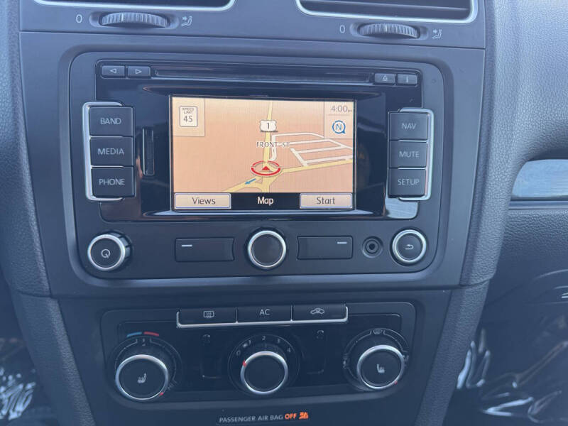 2011 Volkswagen GTI Base PZEV