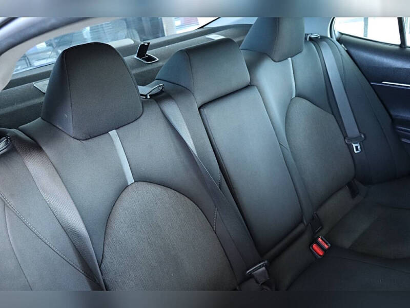 2021 Toyota Camry LE