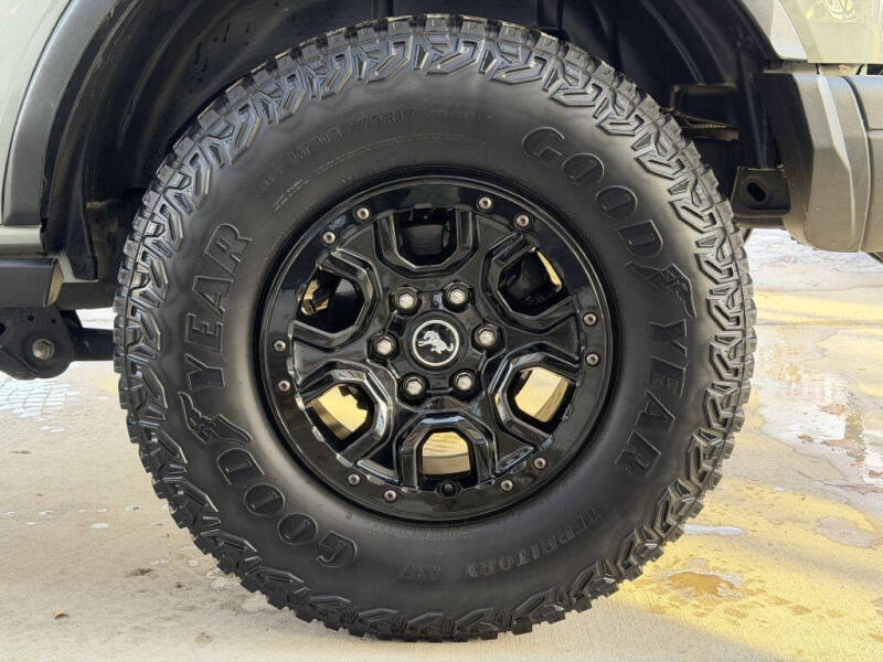 2021 Ford Bronco First Edition Advanced