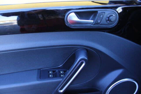 2013 Volkswagen Beetle Convertible