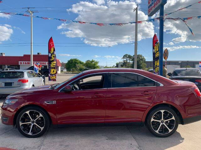 2016 Ford Taurus SEL