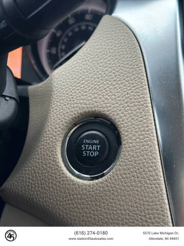 2011 Suzuki Kizashi SE