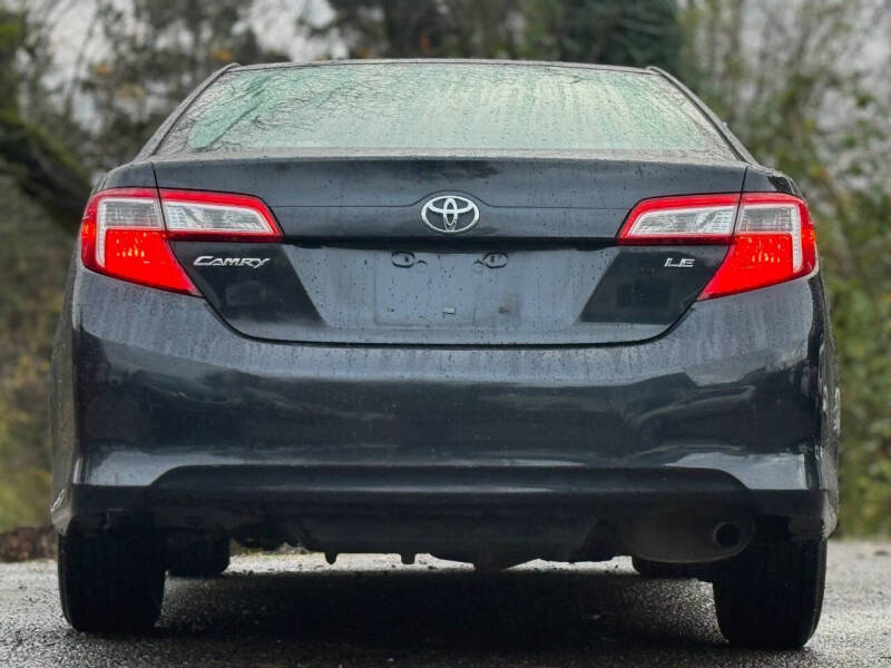 2012 Toyota Camry LE