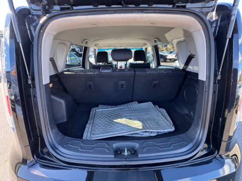 2011 Kia Soul +