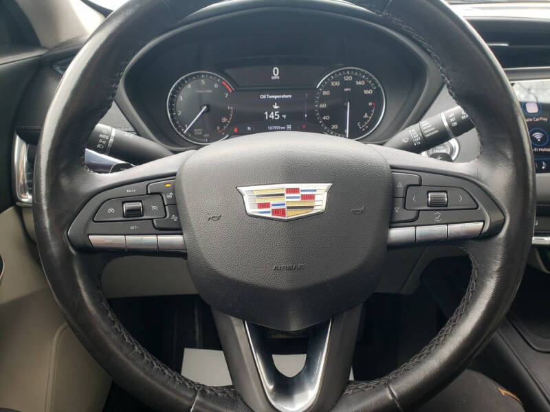 2021 Cadillac XT4 Luxury