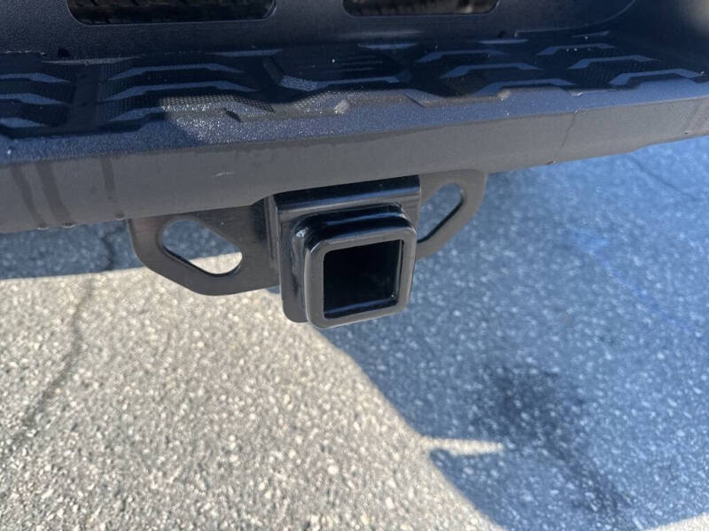 2022 Toyota Tacoma SR5 V6