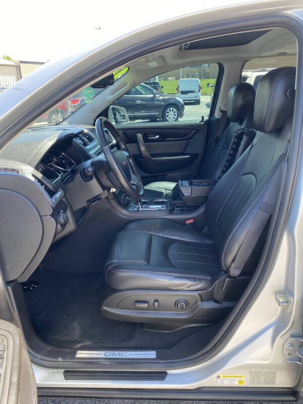 2017 GMC Acadia Limited
