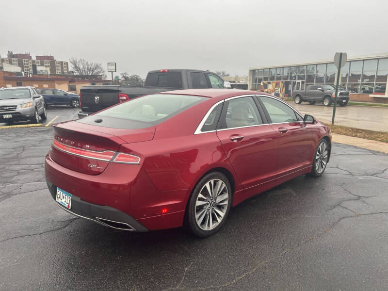 2018 Lincoln MKZ Select