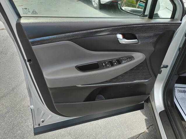 2019 Hyundai Santa Fe SEL Plus 2.4L