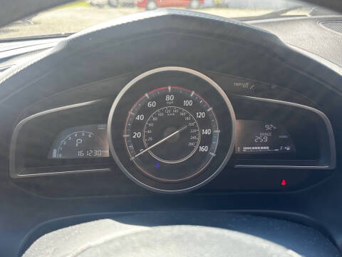 2016 Mazda MAZDA3 i Sport