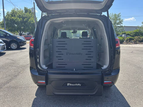 2023 Chrysler Pacifica Touring L