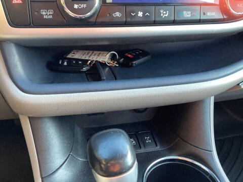 2016 Toyota Highlander XLE