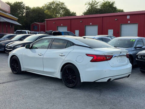 2017 Nissan Maxima