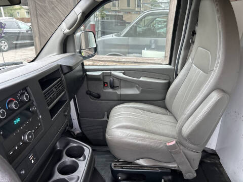 2011 Chevrolet Express 2500