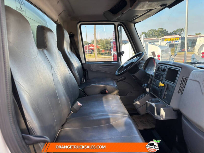 2019 International DuraStar 4300