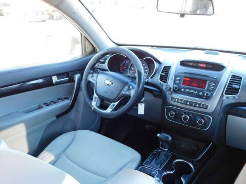 2014 Kia Sorento LX