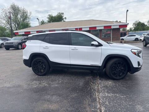 2022 GMC Terrain SLE