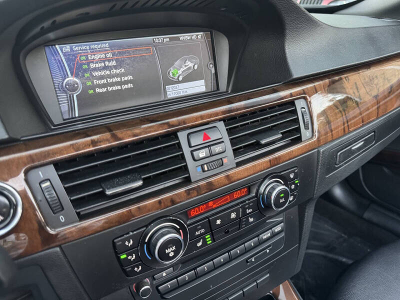 2011 BMW 3 Series 328i