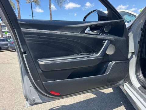 2022 Kia Stinger
