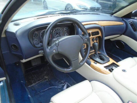 2001 Aston Martin DB7 Volante