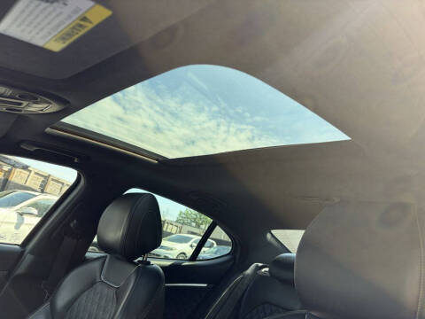 2020 Genesis G70