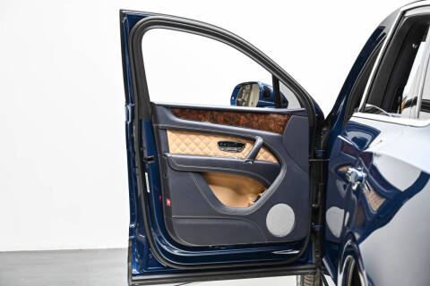 2018 Bentley Bentayga W12 Signature Edition