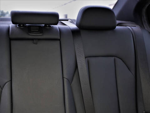 2019 BMW 3 Series 330i