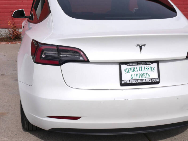 2021 Tesla Model 3 Standard Range Plus
