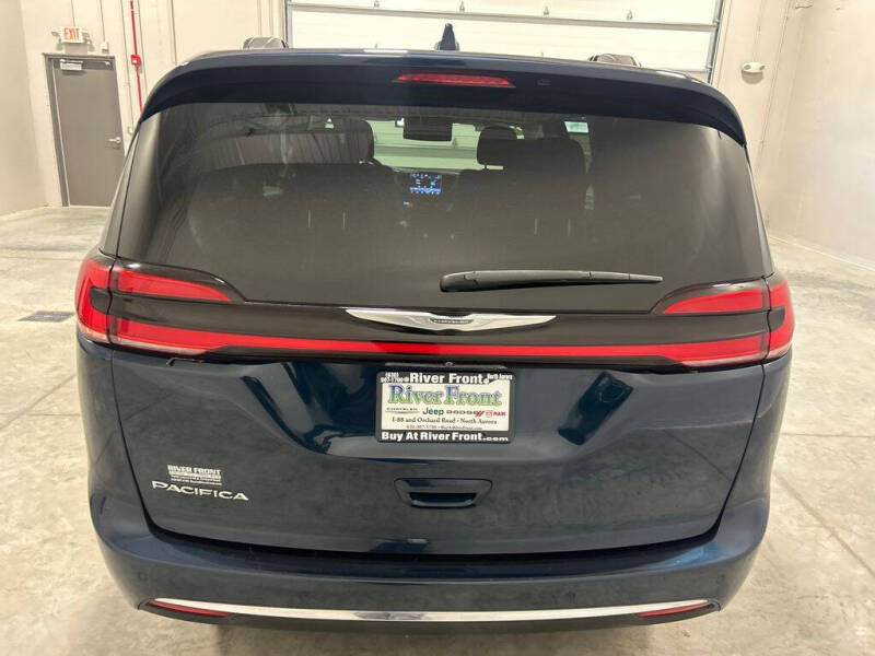 2021 Chrysler Pacifica Touring