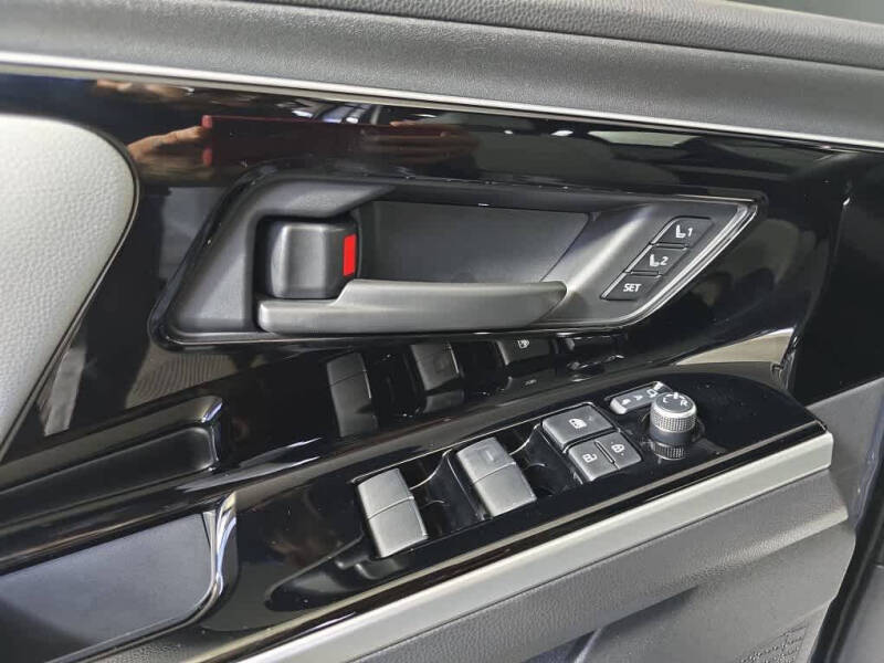 2024 Subaru Solterra Touring