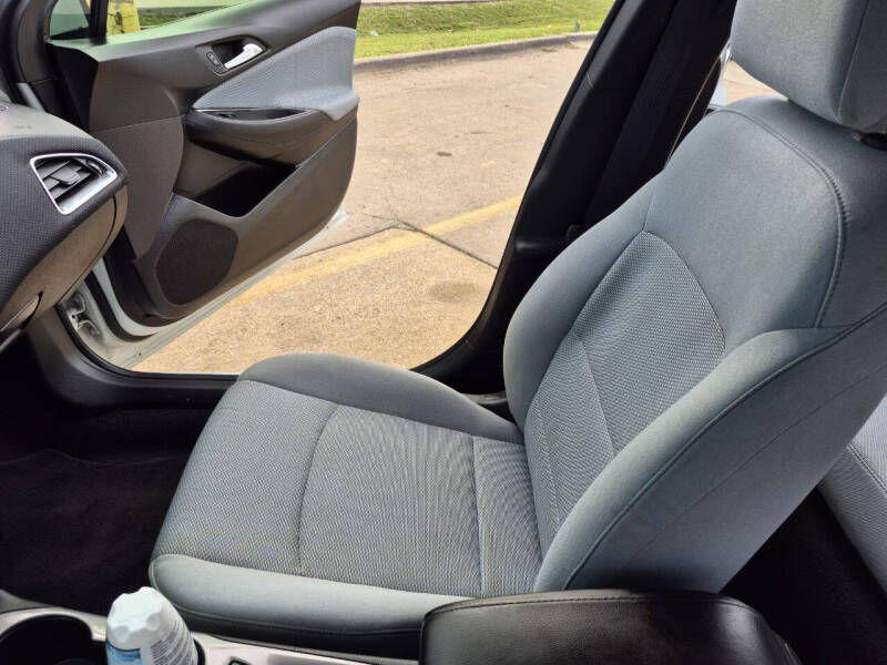 2019 Chevrolet Cruze LS