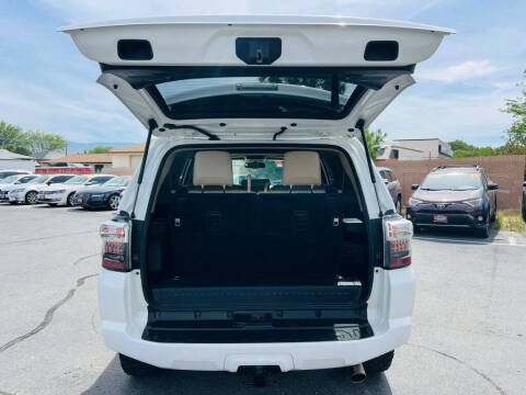 2018 Toyota 4Runner SR5