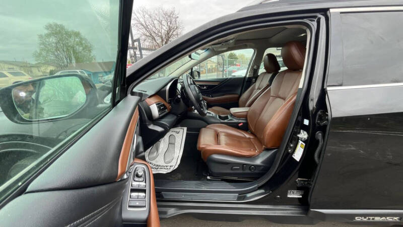 2020 Subaru Outback Touring