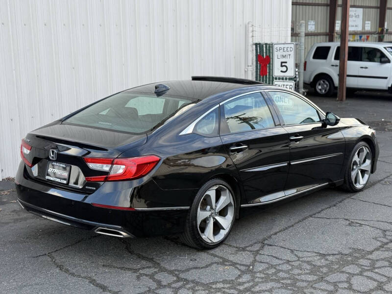 2018 Honda Accord Touring
