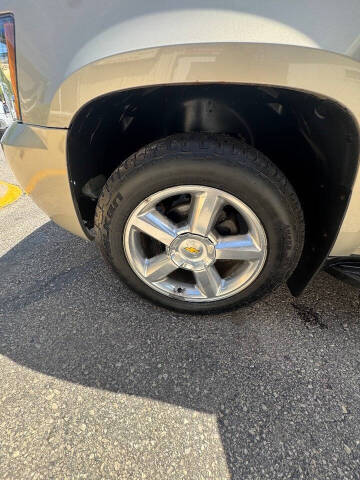 2012 Chevrolet Suburban LT