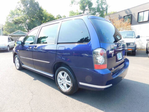 2006 Mazda MPV