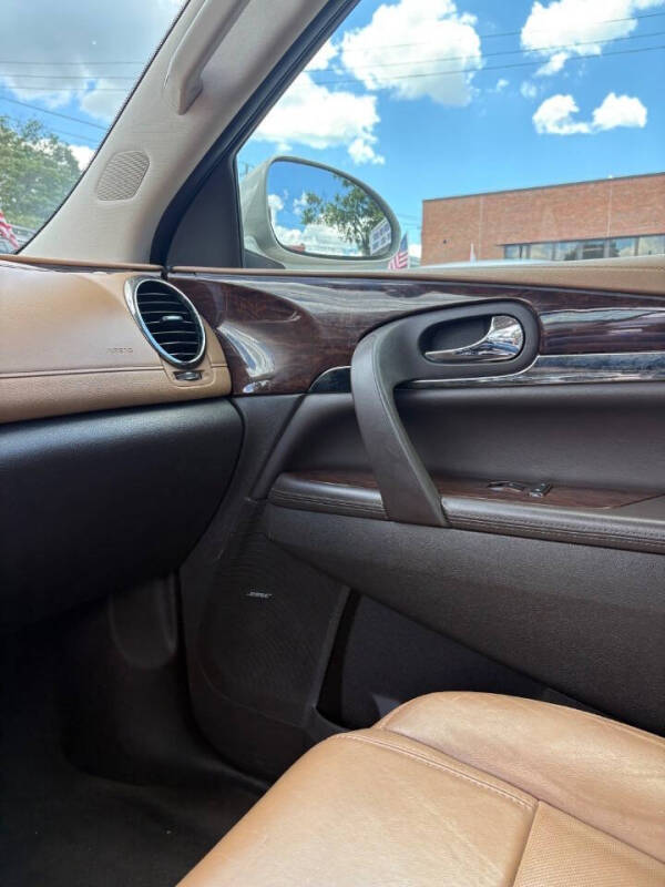 2017 Buick Enclave Leather
