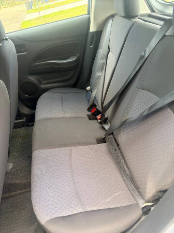 2019 Mitsubishi Mirage ES