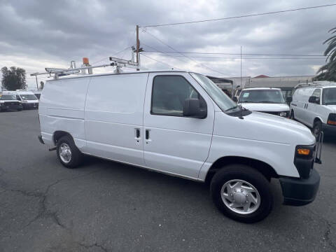 2013 Ford E-Series E-150