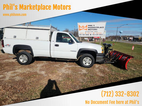 2004 Chevrolet Silverado 2500HD for sale at Phil's Marketplace Motors in Arnolds Park IA
