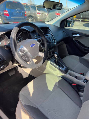 2014 Ford Focus SE