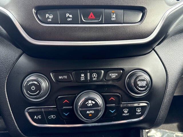 2020 Jeep Cherokee Trailhawk