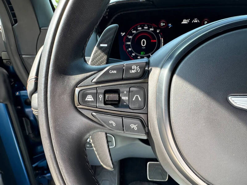 2023 Aston Martin DBX 707