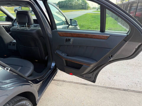 2011 Mercedes-Benz E-Class E 350 BlueTEC Luxury