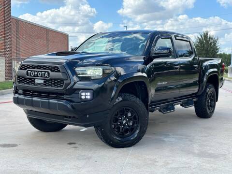 2022 Toyota Tacoma for sale at AUTO DIRECT in Houston TX