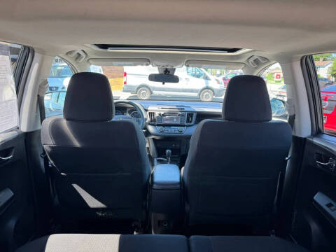 2017 Toyota RAV4 XLE