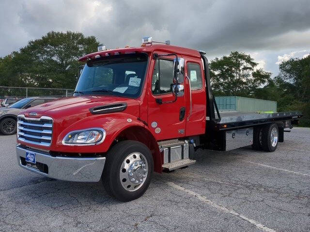 2026 Freightliner M2 106