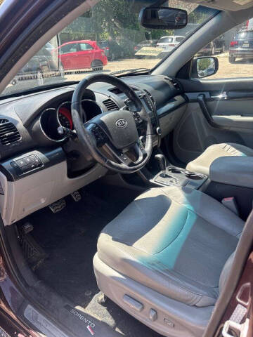 2011 Kia Sorento SX