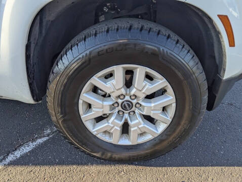 2024 Nissan Frontier SV